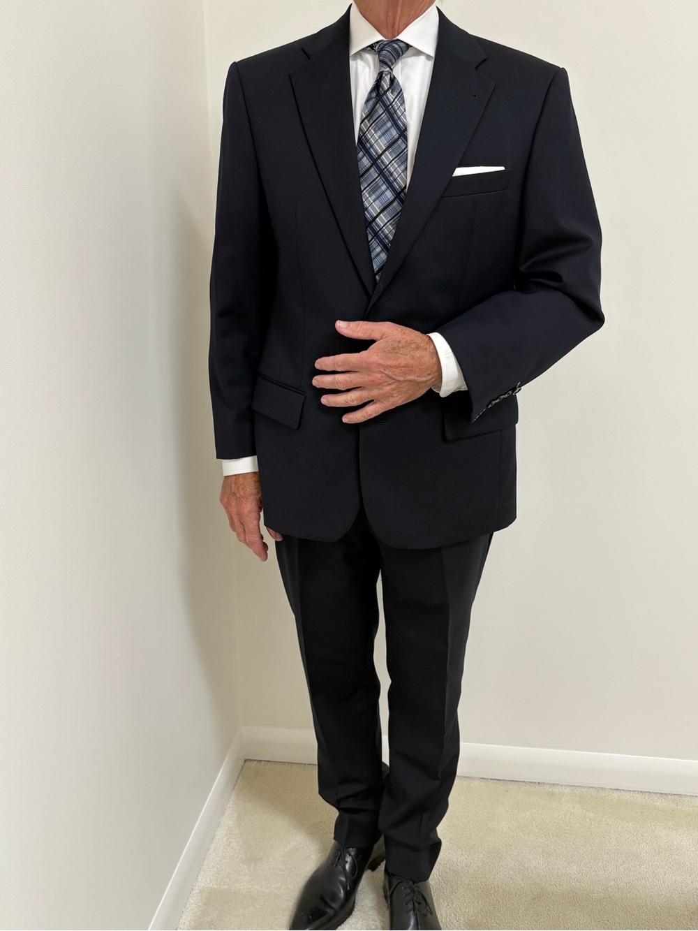 Feraud Classic Men's Black Two-Piece Suit Jacket & Trousers